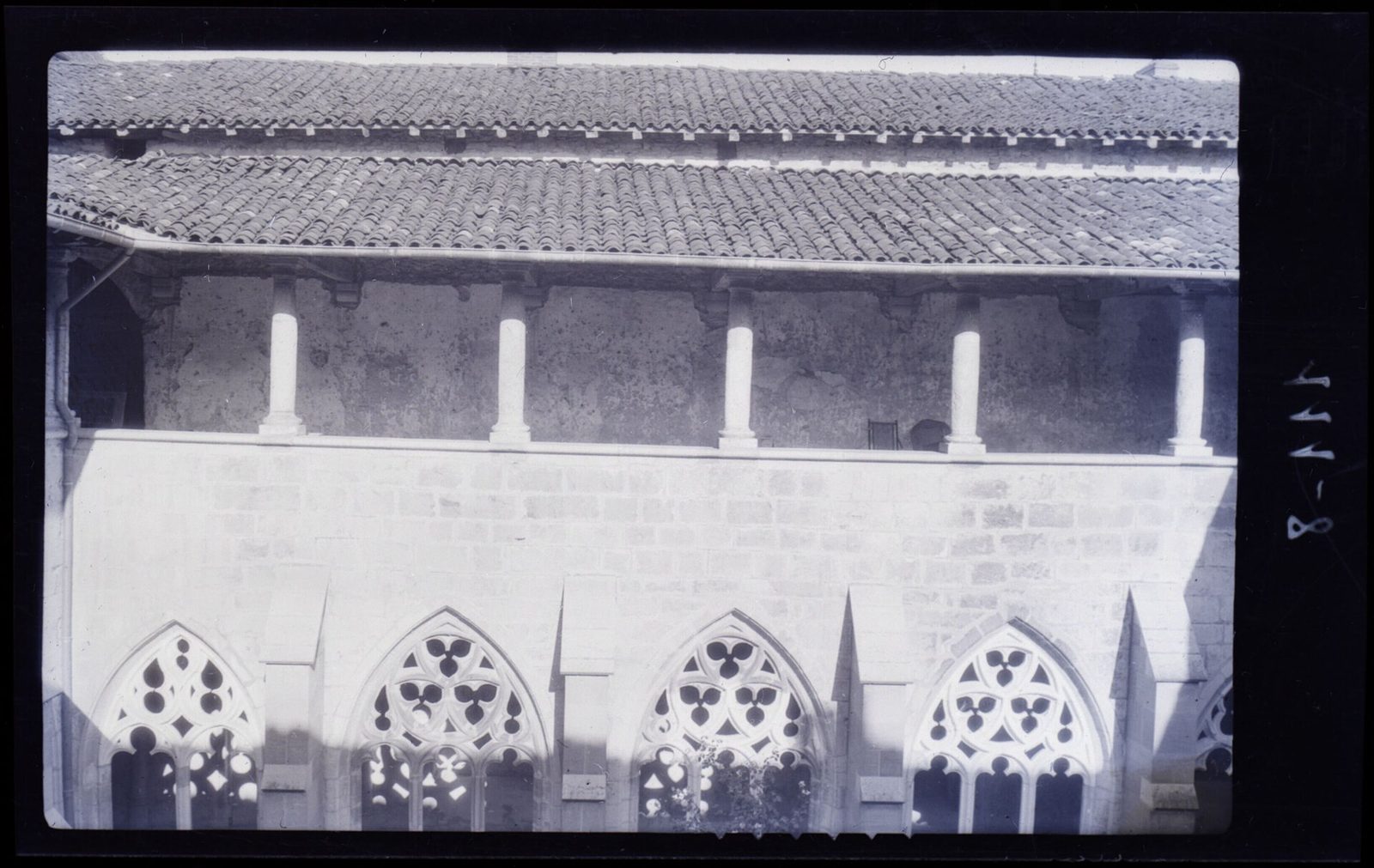 Abbatiale romane d'Ambronay, chef-d'œuvre religieux de la Dombes